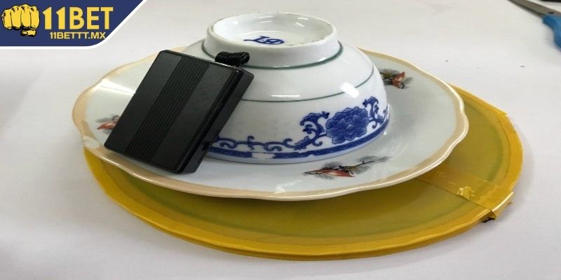 Dụng cụ xóc đĩa bịp phổ biên nhất